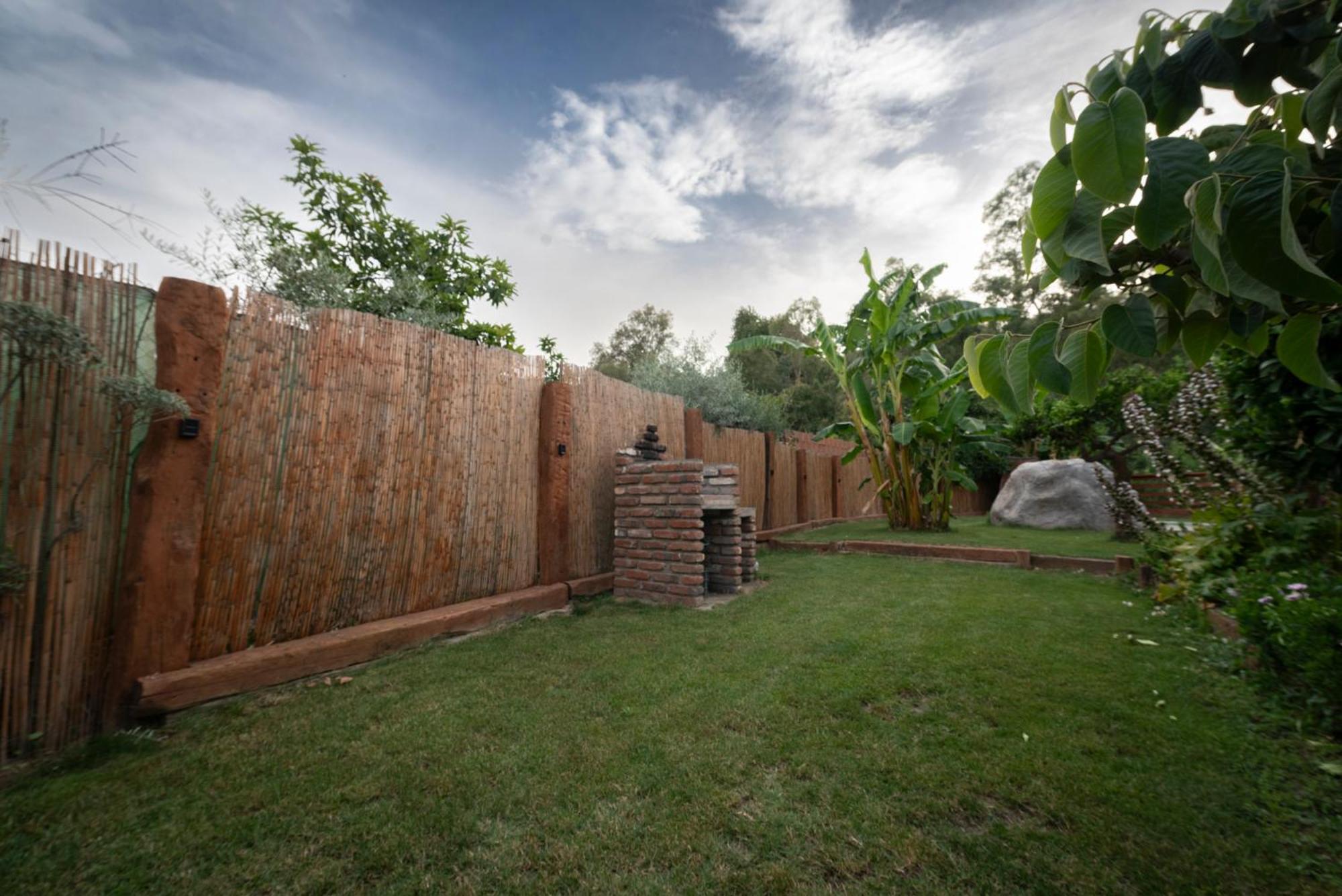 El Jardin Del Eden Villa Orgiva Exteriör bild